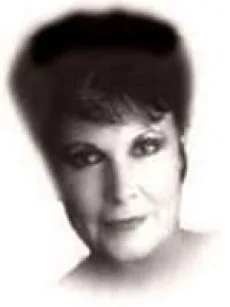 サラ・ウッド