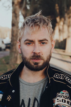 タイラー・カーター