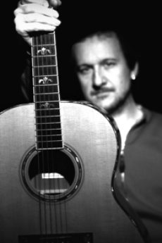 ニック・ウッド