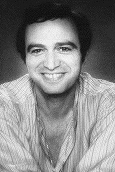 アレック・Ｒ・コスタンディノス