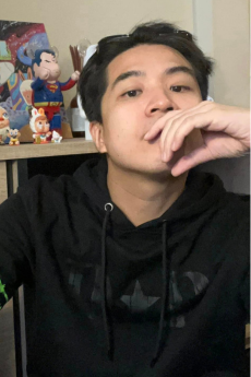 วานิช อริยะเกียรติสกุล