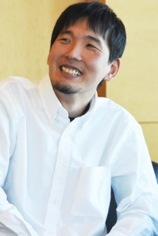 砂川文次